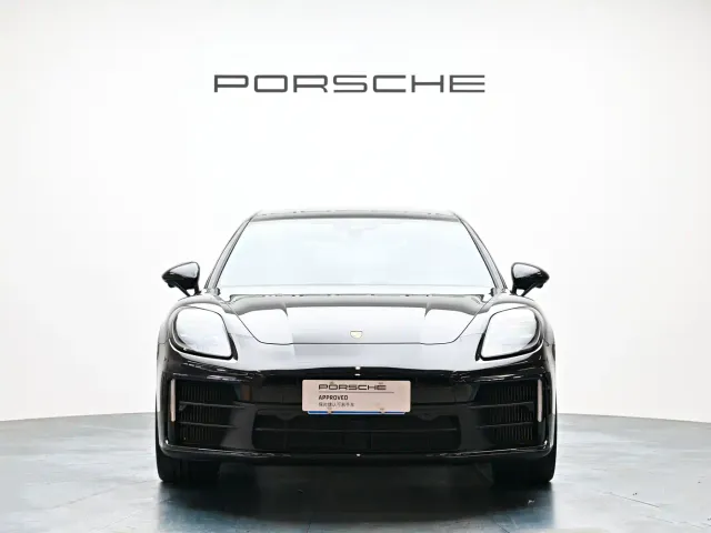 Porsche Panamera — Фото автомобиля 2