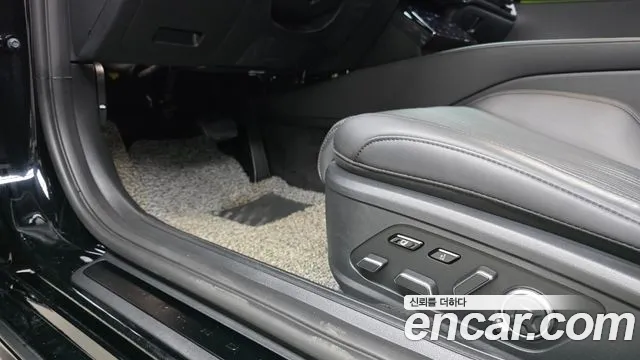 Hyundai Grandeur GN7 — Фото автомобиля 29