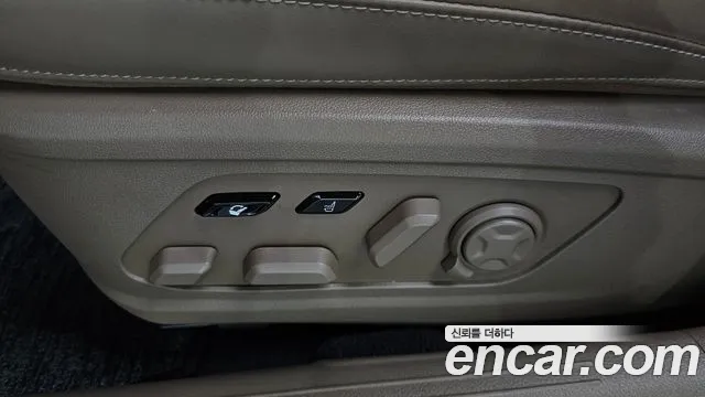 Kia K8 Signature — Фото автомобиля 18