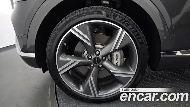 Genesis GV80 — Фото автомобиля 5