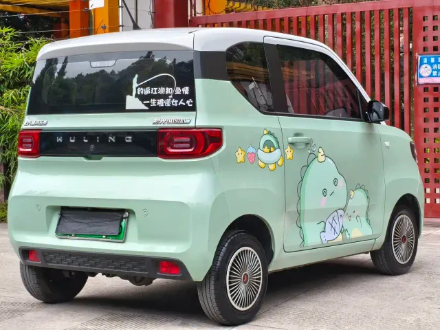 Wuling Hongguang Mini EV — Фото автомобиля 6