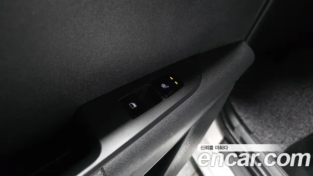 Kia Niro The All New — Фото автомобиля 30