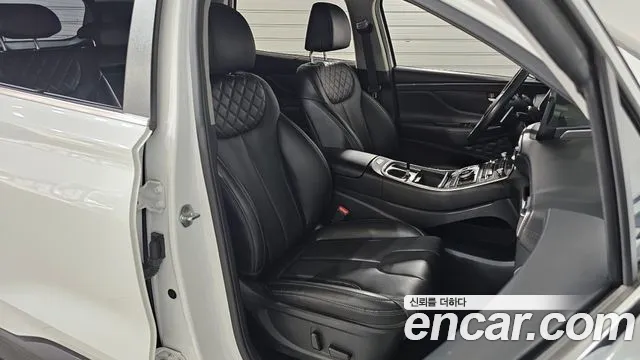 Hyundai Santa Fe Santa Fe (New) — Фото автомобиля 16