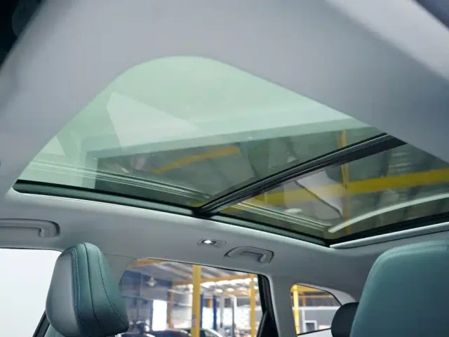 Geely Boyue L — Фото автомобиля 7