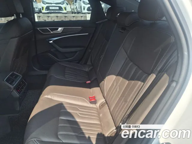 Audi A6 45 TFSI Premium — Фото автомобиля 19
