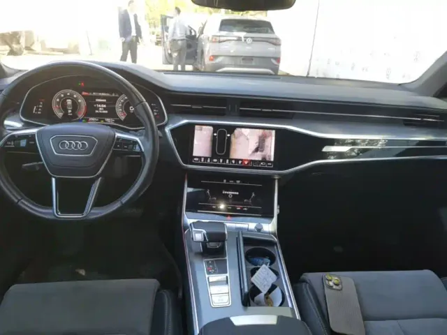 Audi A6L — Фото автомобиля 9