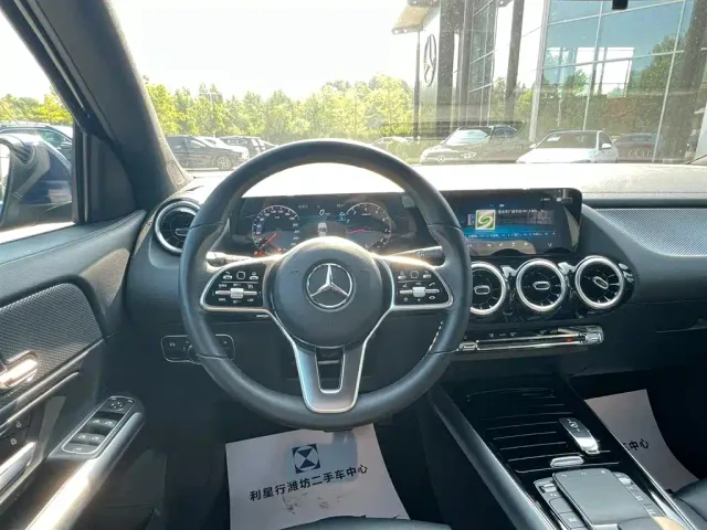 Mercedes-Benz GLA-Class — Фото автомобиля 12