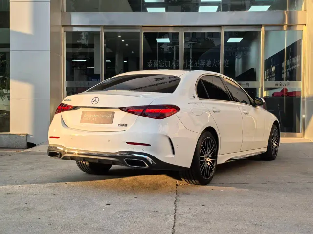 Mercedes-Benz C-Class — Фото автомобиля 9
