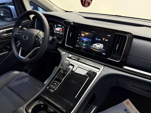 GAC Trumpchi M8 — Фото автомобиля 4