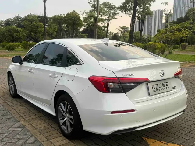 Honda Civic — Фото автомобиля 25