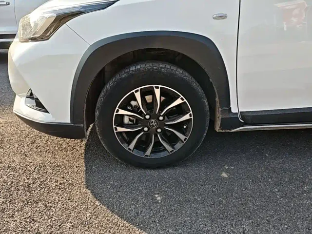 Toyota YARiS L Zhi Xuan — Фото автомобиля 22
