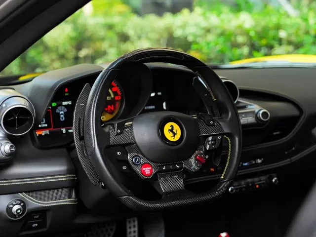 Ferrari F8 — Фото автомобиля 18