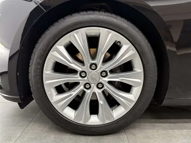 Cadillac CT6 — Фото автомобиля 22