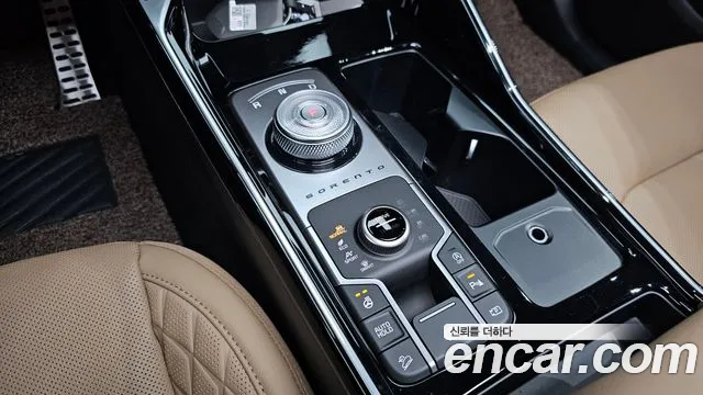 Kia Sorento Новый Sorento 4 поколение Дизель 2.2 4WD — Фото автомобиля 8