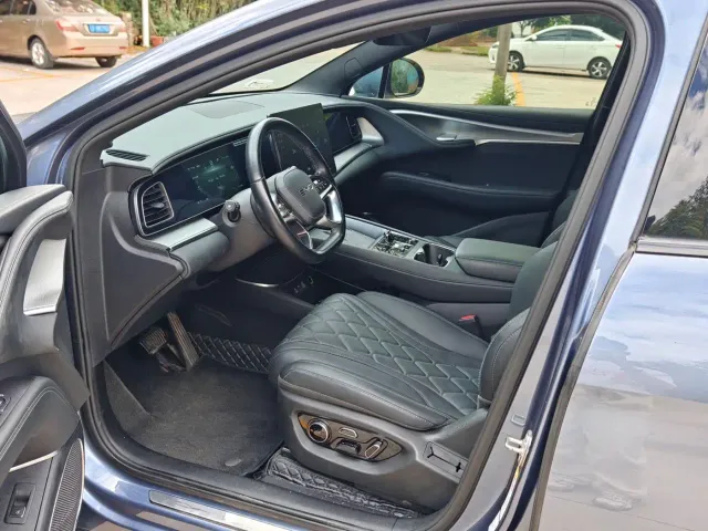 BYD Sealion 07 EV — Фото автомобиля 9