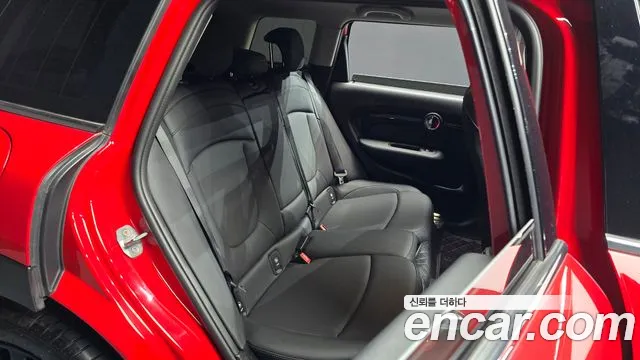 MINI Clubman — Фото автомобиля 16