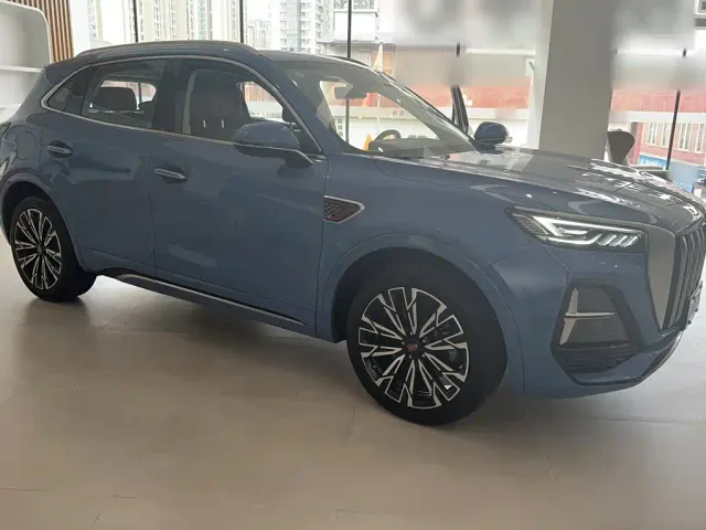 Hongqi HS5 — Фото автомобиля 6