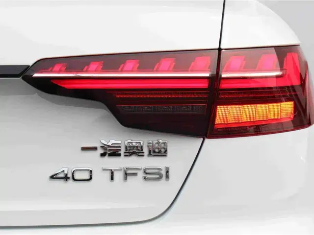 Audi A4L — Фото автомобиля 13