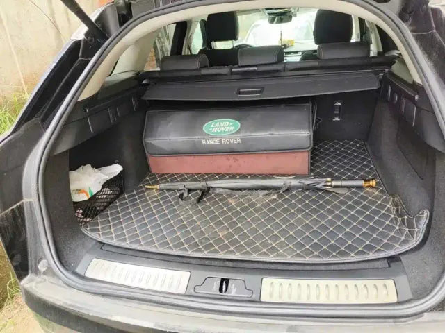 Land Rover Range Rover Velar — Фото автомобиля 13