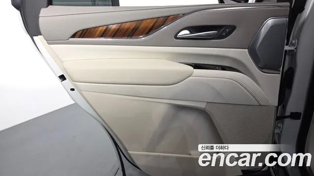 Cadillac Escalade Escalade 5 поколение — Фото автомобиля 20