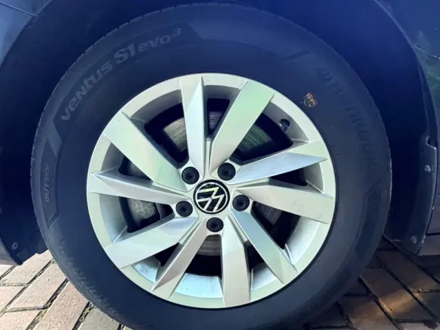 Volkswagen Passat — Фото автомобиля 23