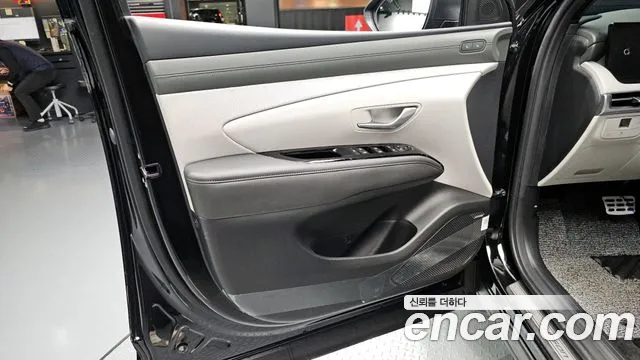 Hyundai Tucson Новый Tucson (NX4) Бензин 1.6 турбо 2WD — Фото автомобиля 18