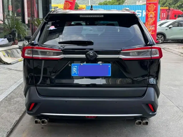 Toyota Wildlander — Фото автомобиля 5
