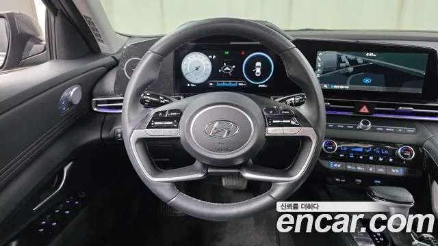 Hyundai Avante CN7 — Фото автомобиля 15