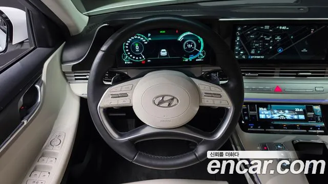 Hyundai Grandeur — Фото автомобиля 12