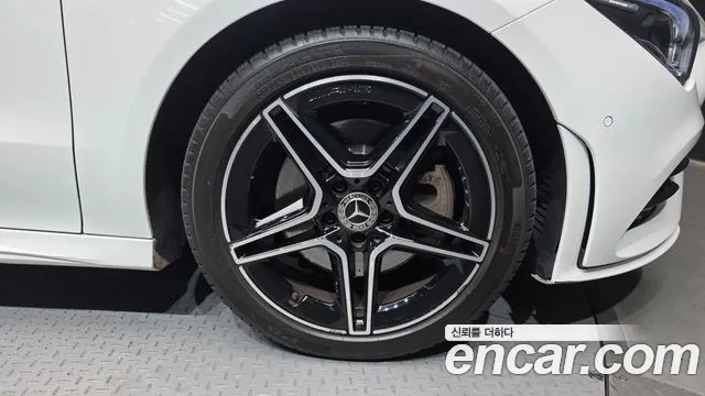 Mercedes-Benz CLA-Class — Фото автомобиля 15