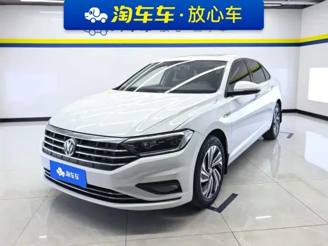 Фотография автомобиля — Volkswagen Sagitar