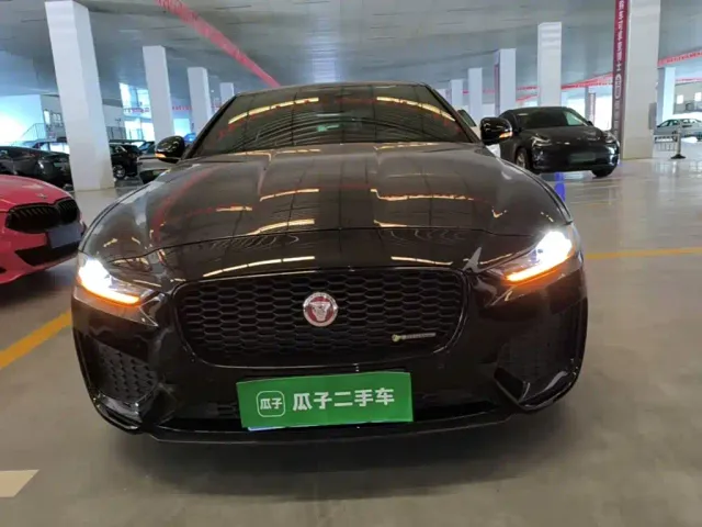 Jaguar XEL — Фото автомобиля 2