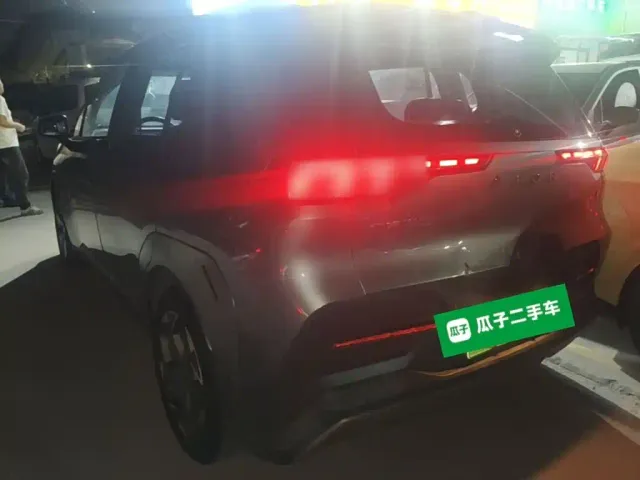 GAC Aion Y — Фото автомобиля 4