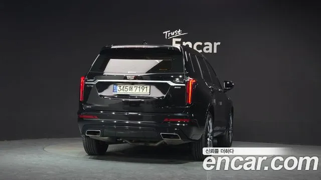 Cadillac XT6 — Фото автомобиля 4