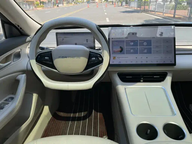Forthing Xinghai S7 — Фото автомобиля 16