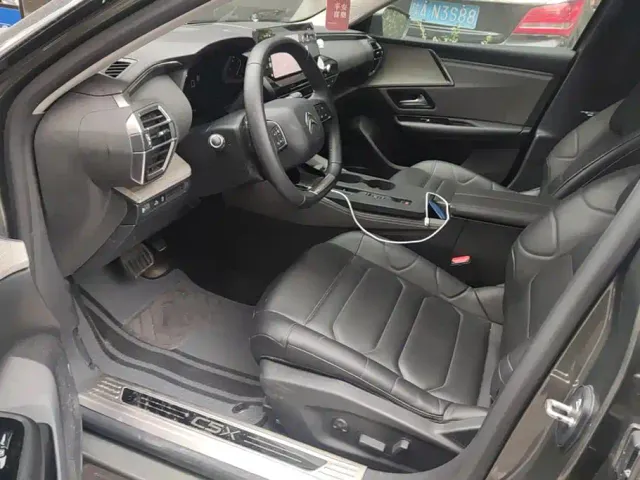 Citroen C5 X — Фото автомобиля 9