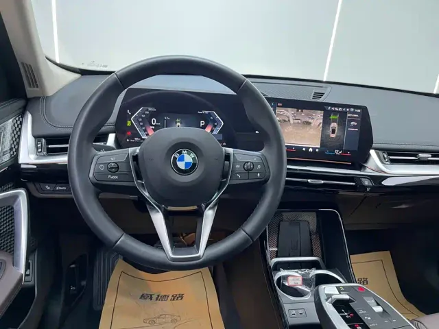 BMW X1 — Фото автомобиля 25