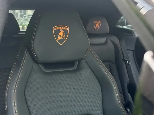Lamborghini Urus 2023 4.0T V8 S — Фото автомобиля 14