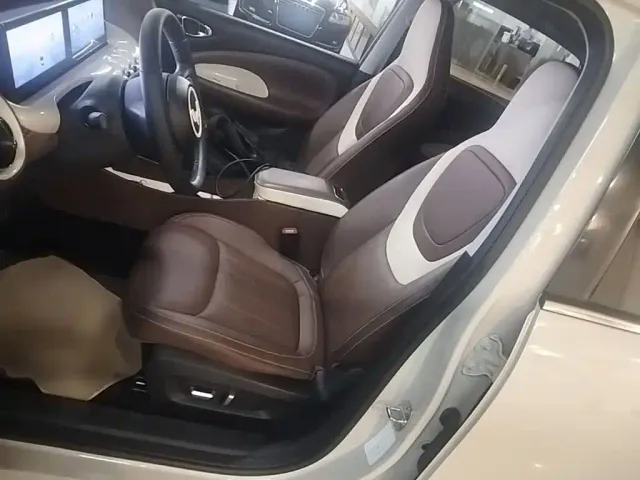 Wuling Bingo — Фото автомобиля 14