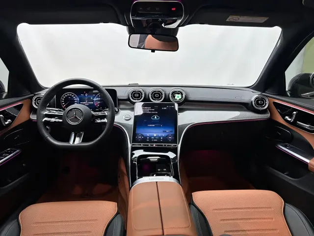 Mercedes-Benz C-Class — Фото автомобиля 12