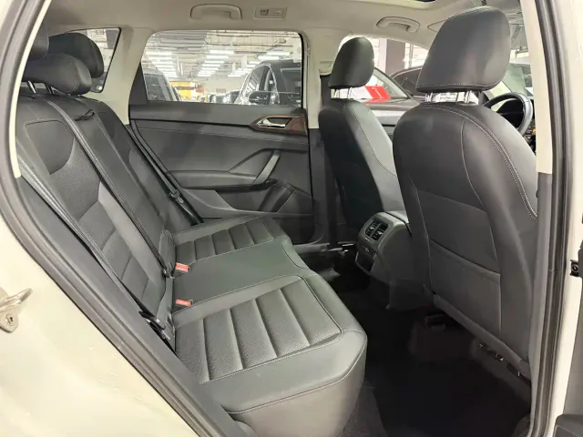 Volkswagen Tharu — Фото автомобиля 10