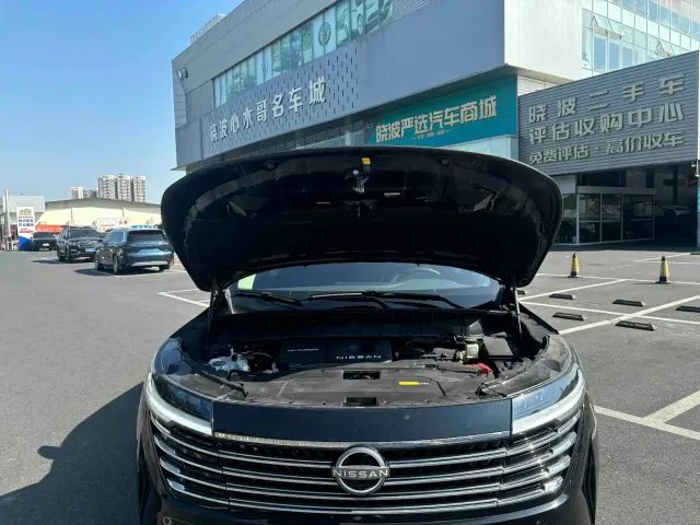 Nissan Terra — Фото автомобиля 17