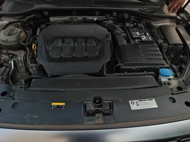 Volkswagen Passat — Фото автомобиля 10