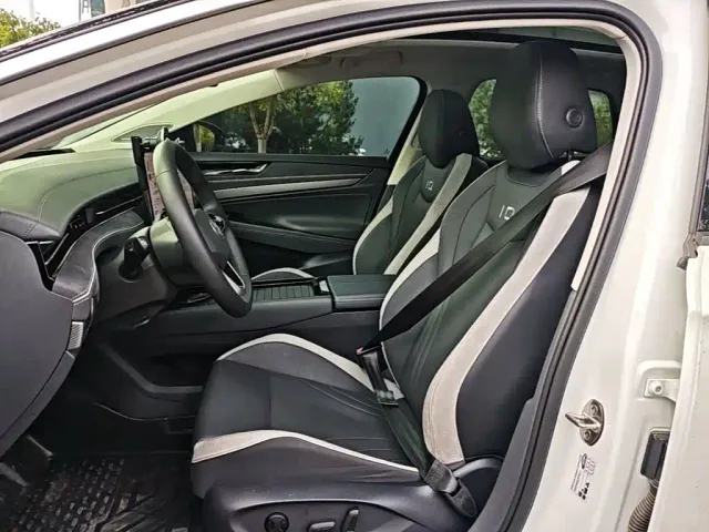 Volkswagen ID.7 Vizzion — Фото автомобиля 14