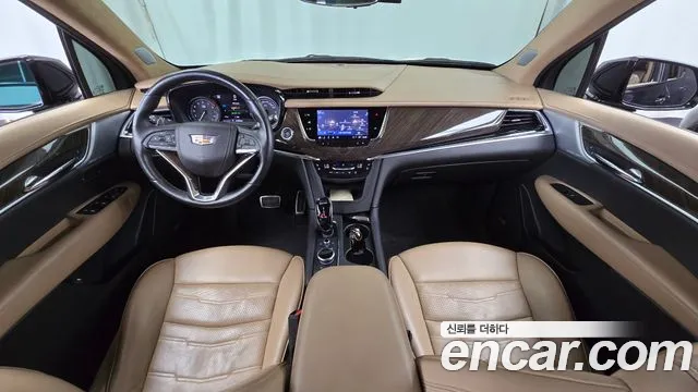 Cadillac XT6 — Фото автомобиля 6