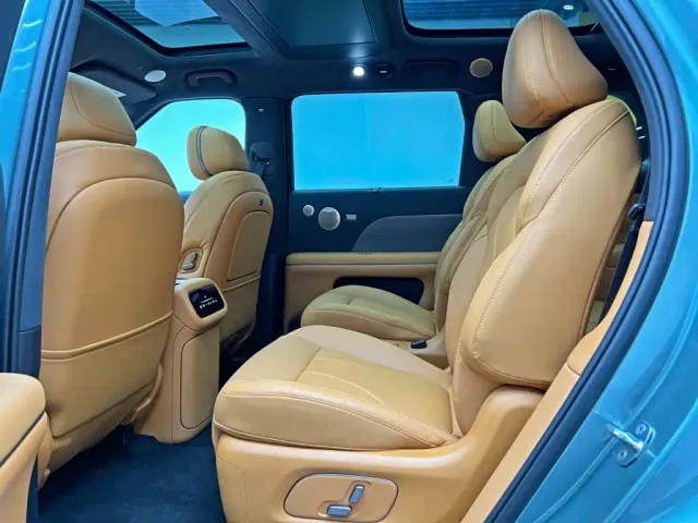 IM Motors LS8 — Фото автомобиля 15