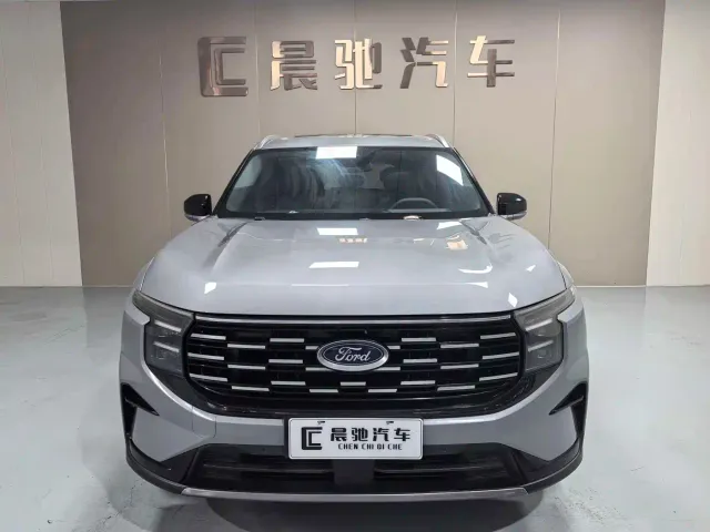 Ford Edge — Фото автомобиля 2