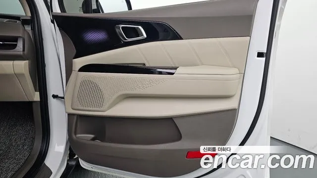 Kia Canival Carnival 4 поколение Дизель 9 мест Signature — Фото автомобиля 25