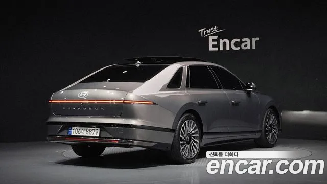 Hyundai Grandeur GN7 — Фото автомобиля 2