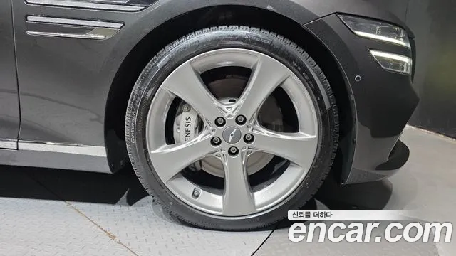 Genesis G80 RG3 — Фото автомобиля 6